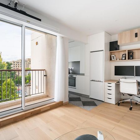 L'Auguste - Face Rer B - Free Parking Apartment Жантили Екстериор снимка